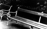 Bench »For Aryans only«